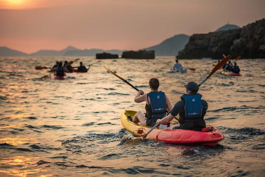 Dubrovnik: Sunset Kayaking and Snorkeling Tour - Why this sunset paddle is worth considering