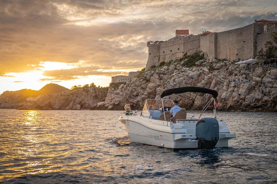 Dubrovnik: Sunset Tour With Panorama Of City Walls - Fort Lovrijenac at Sunset
