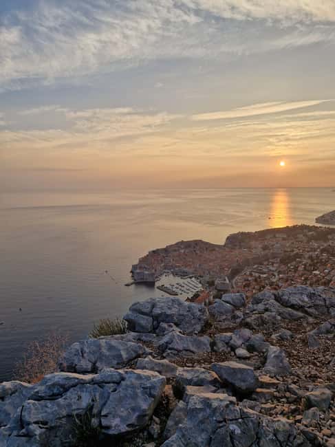 Dubrovnik: Sunset Wine Tasting At Panorama Point - A private conversation about Dubrovnik