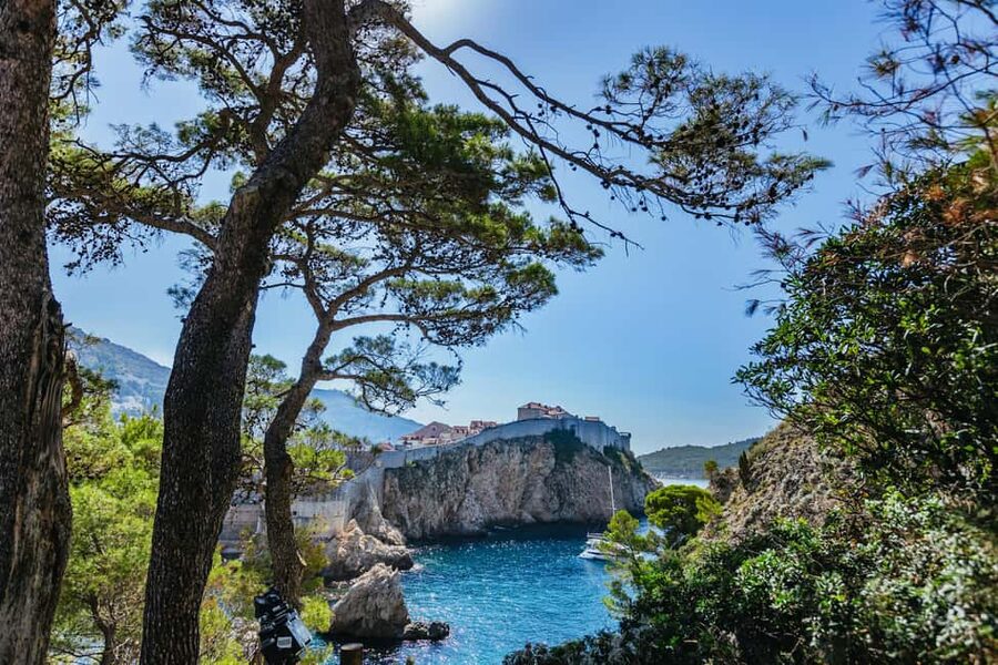 Dubrovnik: The Original Game of Thrones Tour & Lokrum Option - The Lokrum option and the official Iron Throne