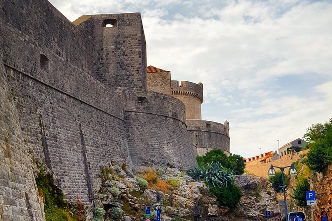 Dubrovnik walking history tour - What the guides add to the experience