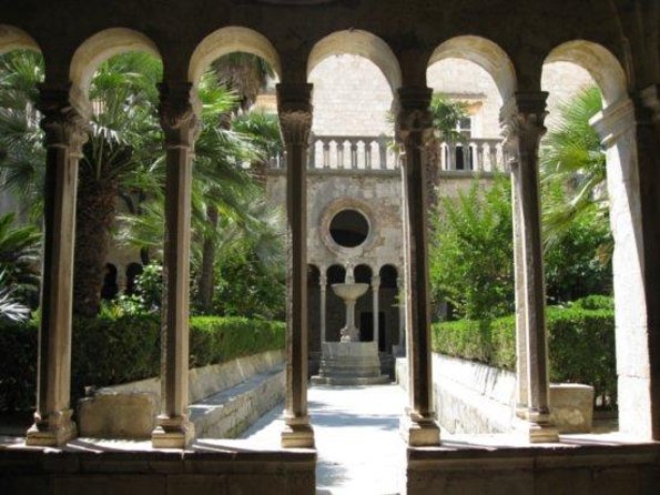 Dubrovnik Walking Tour - The Franciscan Church and Monastery: pharmacy, museum, and stonework