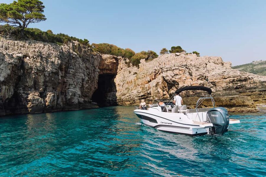 Elaphite Islands: Private boat tour (Cap Camarat 7.5wa) - Who should book this tour?