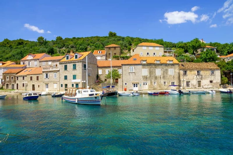 Elaphiti Islands: Full-Day 3-Island Tour with Lunch - Koločep: a quiet start among pine and citrus trees