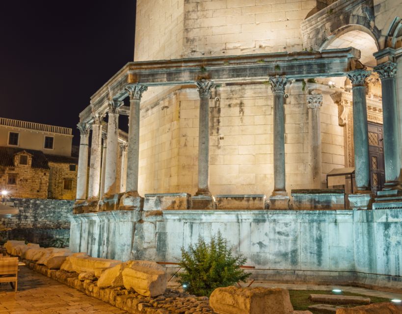 Evening Group Walking Tour - Split Old City Diocletian's Pal - A local guide makes the short route work