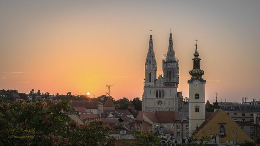 Exclusive old Zagreb walking tour - Key points at a glance