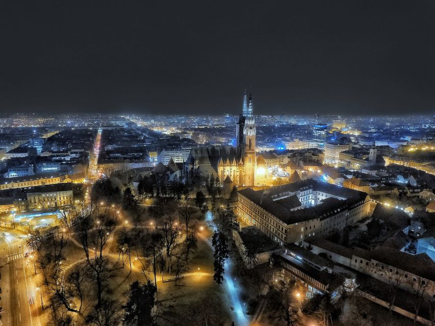 Exclusive old Zagreb walking tour - Ban Jelačić Square, Zagreb’s central meeting point