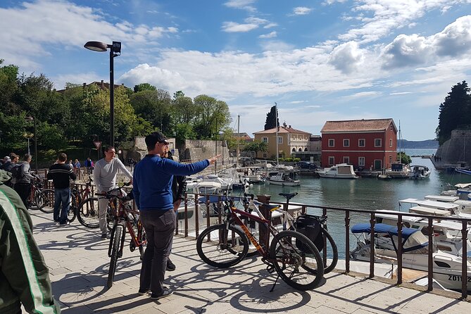 Explore Zadar Bike Tour - The Zadar Sphinx, a strange monument with a personal story