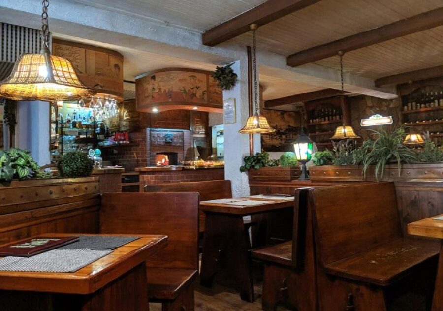 Food Tour in Split ( Small Group) - A second local restaurant stop