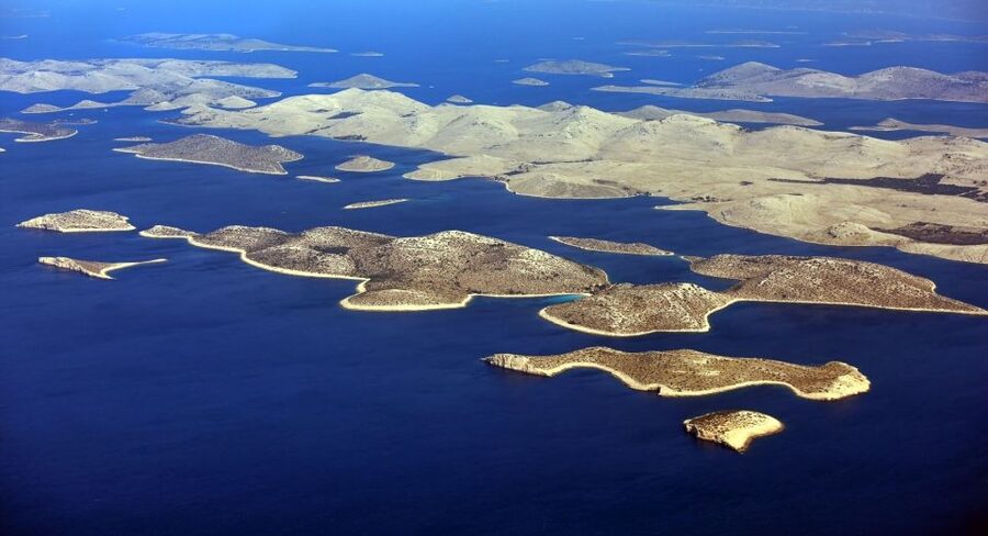 From Biograd: Kornati and Telašćica Full Day Boat Tour - Leaving Biograd and entering the Kornati islands