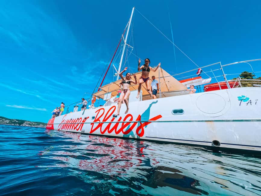 From Brač Island: Catamaran Tour with Food & Drinks - What to bring and how to prepare