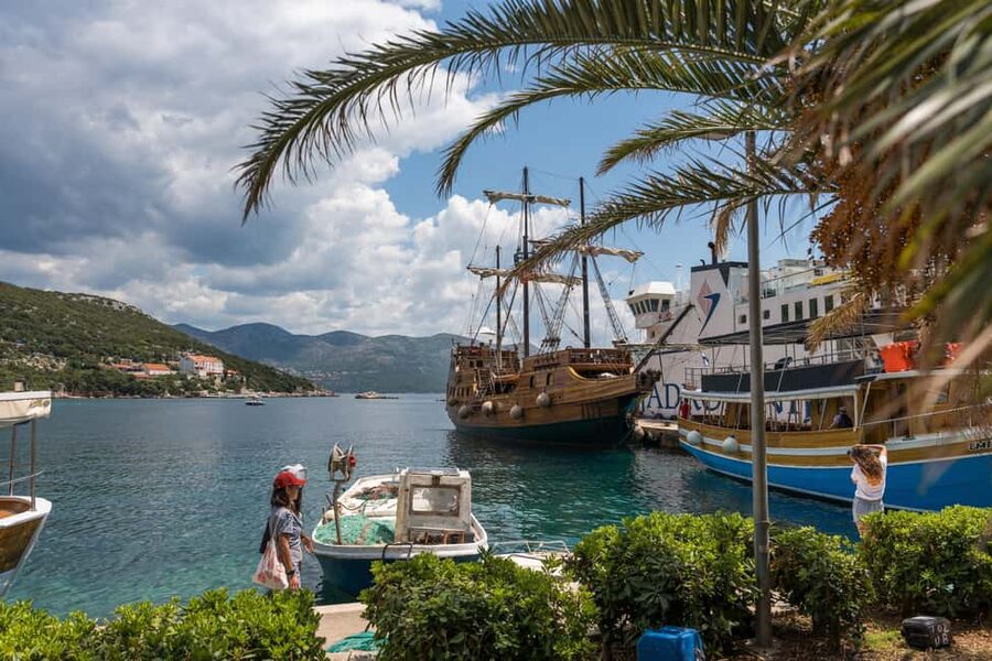 From Dubrovnik: Elaphiti Islands Galleon Cruise with Lunch - What the Galleon Tirena is like on board