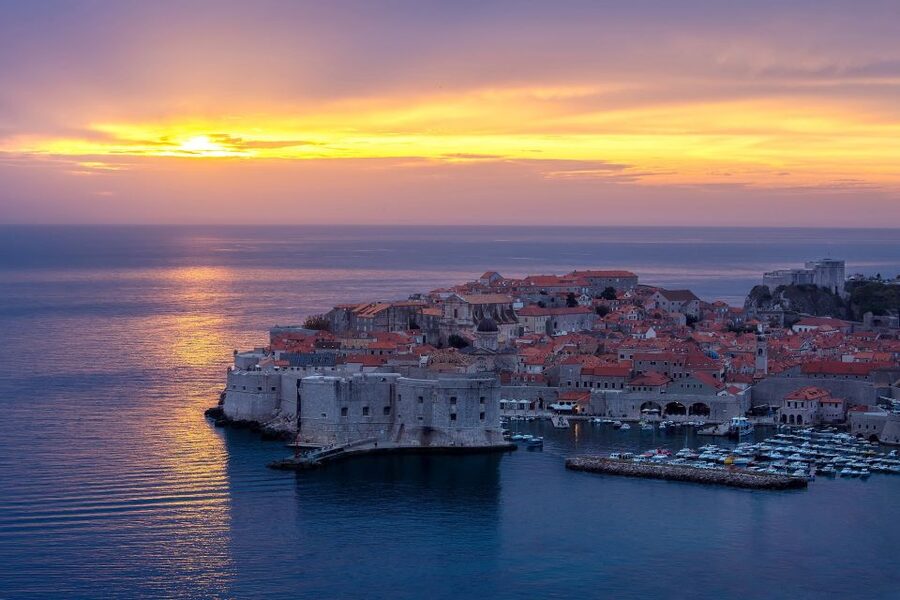 From Dubrovnik: Golden Hour Sunset Cruise with Free Drinks - Quick points to know