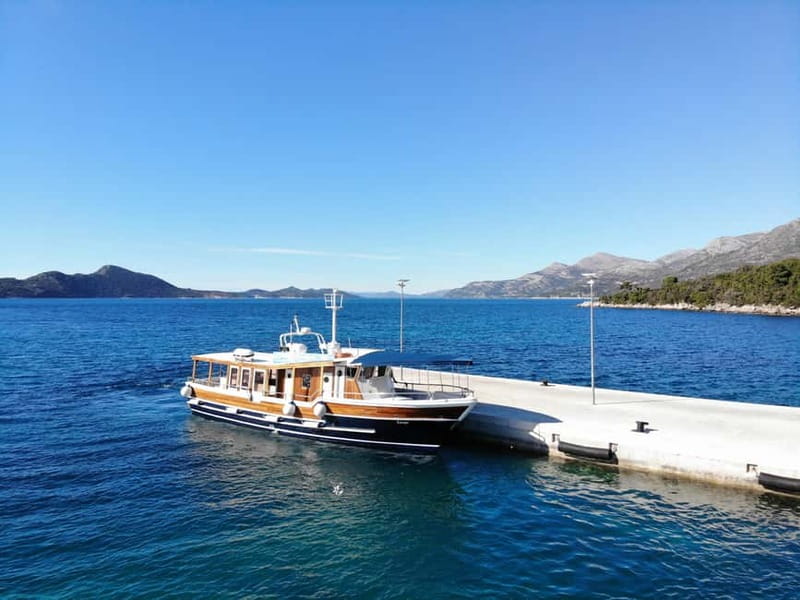 From Dubrovnik: Hop-On-Hop-Off Elaphiti Islands Boat Tour - Koločep, or Kalamota, for a quieter stop
