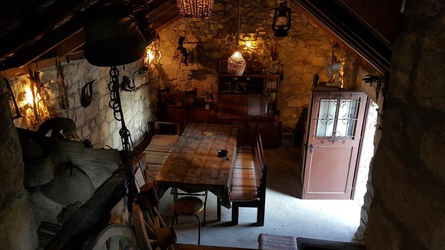 From Dubrovnik: Majkovi Village and Ston Private Food Tour - Trsteno Botanical Garden, 45 minutes among old trees