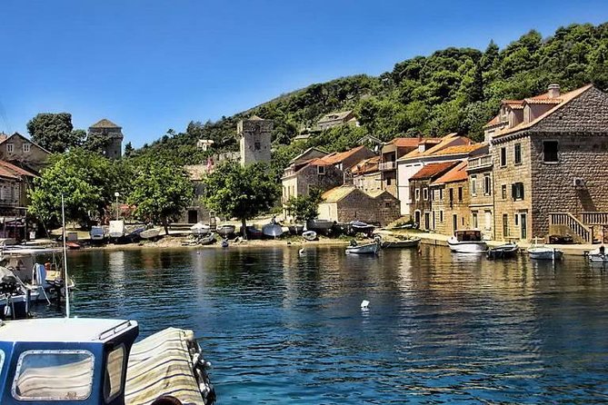 From Dubrovnik: Premium Three Island Cruise with lunch and drinks - Leaving Dubrovnik for the Elaphiti Islands