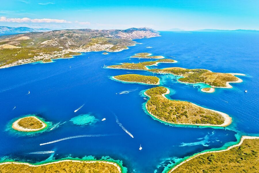 From Hvar: Blue and Green Cave Day Tour - Budikovac’s Blue Lagoon for easygoing water time