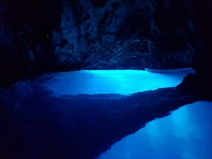 From Hvar: Blue cave group speedboat tour full day - Key points to know before you book