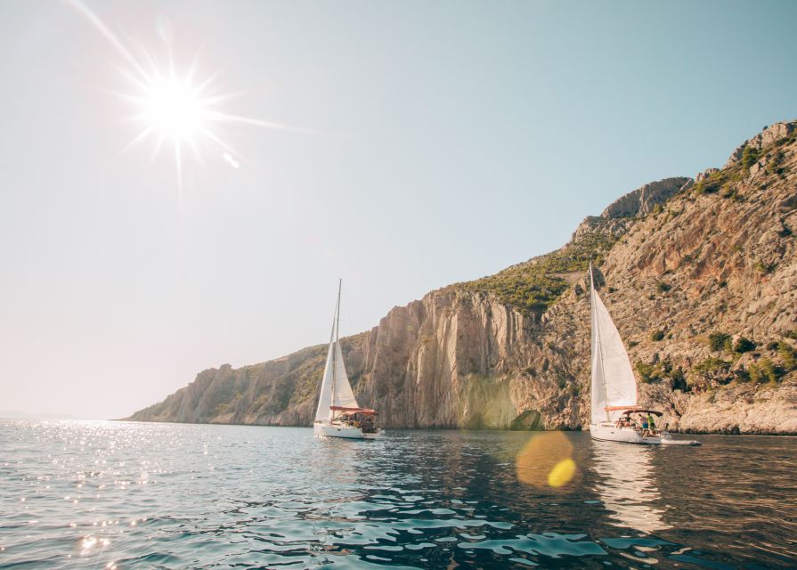 From Hvar: Boat Tour to Pakleni Islands on a Comfort Yacht - Sailing between bays keeps the trip varied
