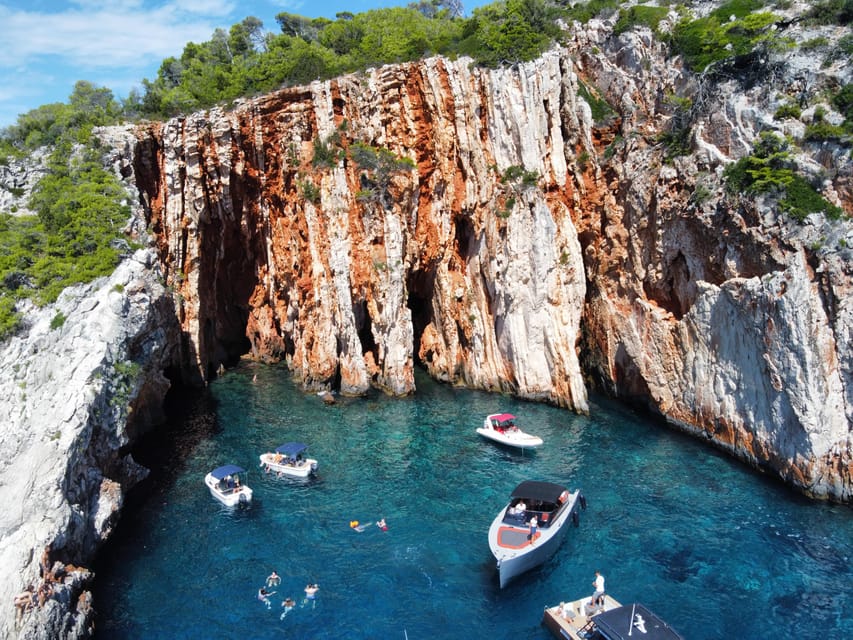From Hvar: Private tour of Red Rocks & Pakleni Islands - Why this Hvar boat day works so well
