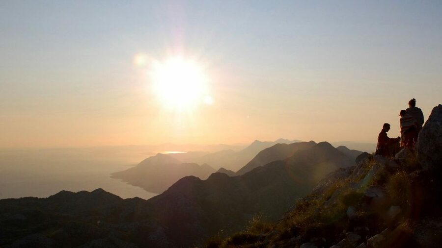 From Makarska: Biokovo Nature Park Guided Tour with Skywalk - A short walk reveals Biokovo’s plant life