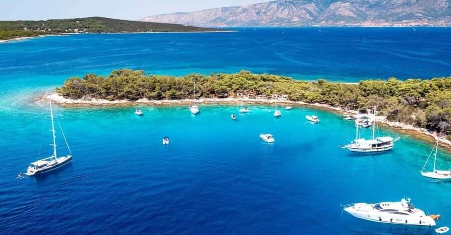 From Makarska:Hvar and Brač Island : Day Tour with speedboat - Vrboska at lunchtime, with time to choose your meal