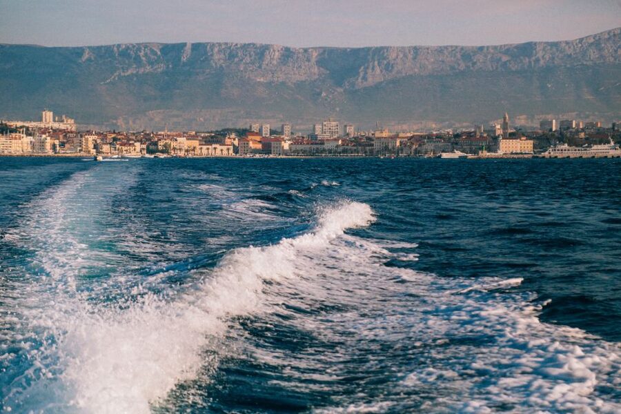 From Omis: Blue Cave & 5 Island Speedboat Tour - Why this tour works from Omiš