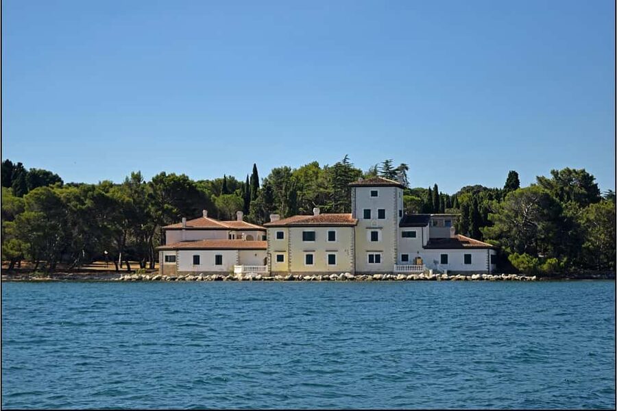 From Pula: Rovinj & NP Brijuni cruise with Red Island visit - Who should book this cruise?