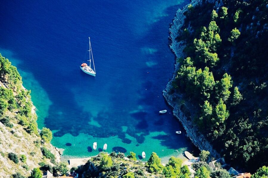 From Sinj: Flight Over Imotski, Trilj, Omiš, and Split - Why this Sinj flight is different from a standard sightseeing trip