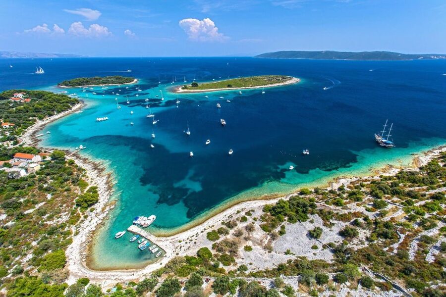 From Split: 3 Islands Half-Day Boat Tour with Blue Lagoon - Practical planning for a better day