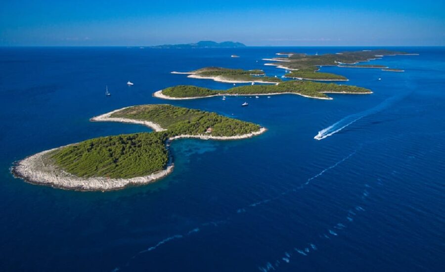 From Split: Blue Cave & 5 Islands Amazing Speedboat Tour - Key Points at a Glance
