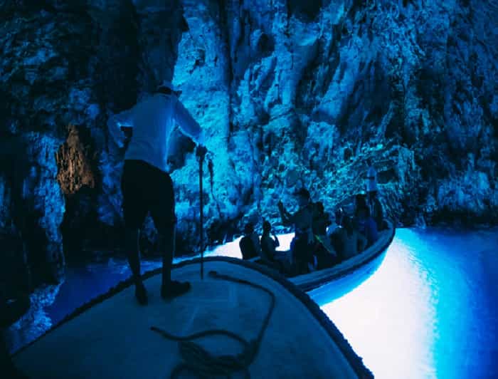 From Split: Blue Cave & 5 Islands Amazing Speedboat Tour - Stiniva Cove and Its Dramatic Cliffs