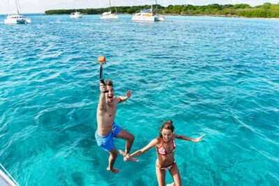 From Split: Blue Cave & 5 Islands with Vis & Hvar Boat Tour