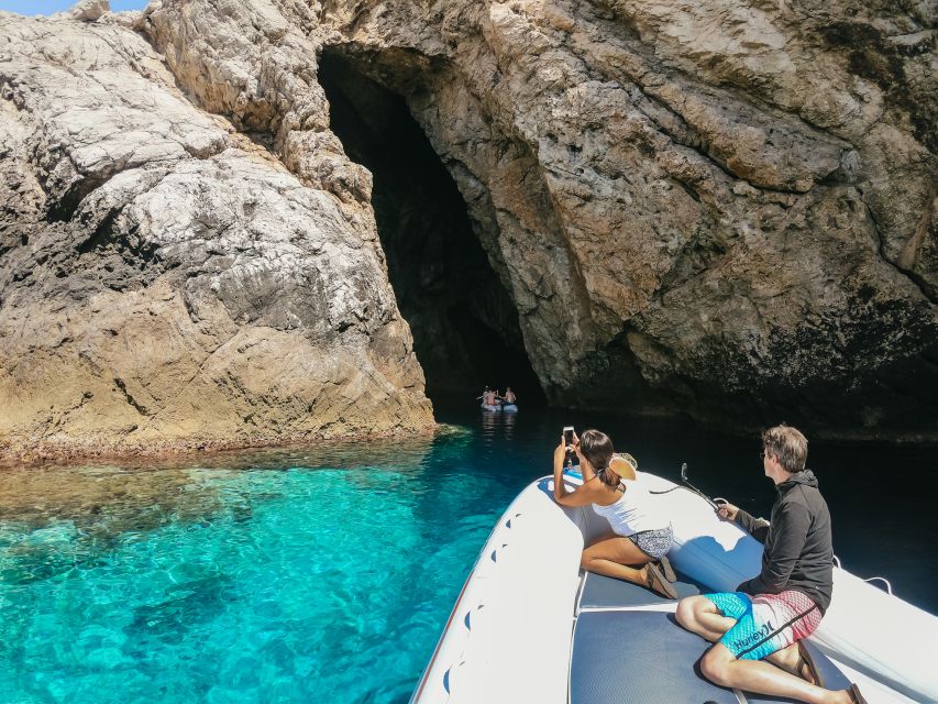 From Split: Blue Cave & 5 Islands with Vis & Hvar Boat Tour - What the speedboat ride is really like