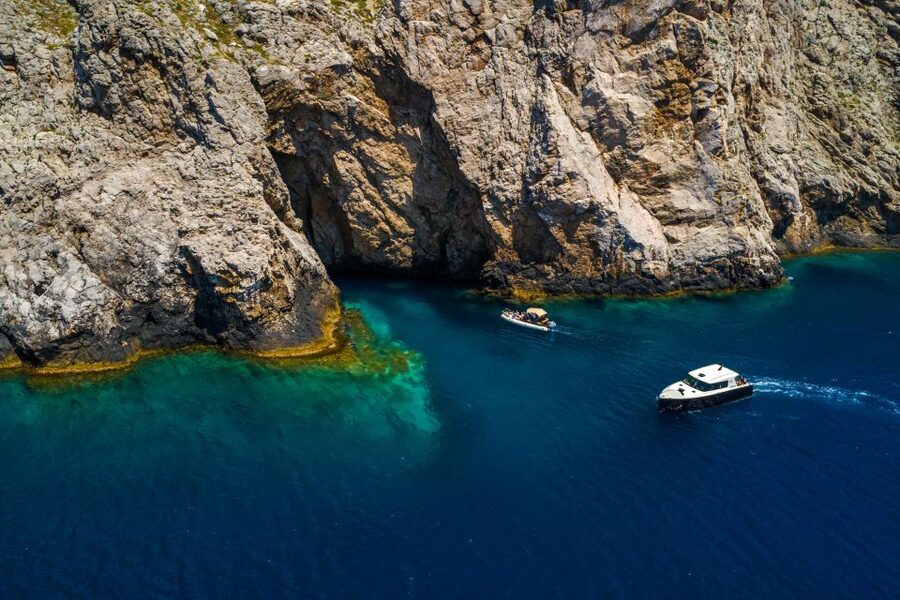 From Split: Blue Cave and Hvar Guided Tour by Luxury Boat - What the $187 price includes