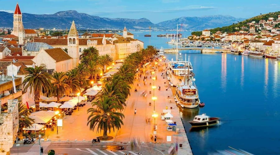 From Split: Blue Lagoon and 3 Island Boat Tour - Blue Lagoon: your first hour in the Adriatic