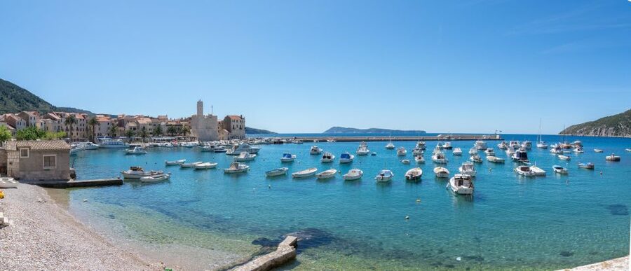 From Split, Croatia: Blue Cave & Hvar 5 Islands tour - Stiniva Cove is the first proper swim