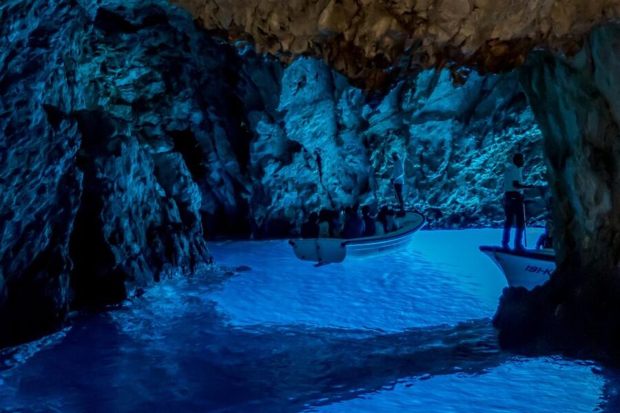 From Split, Croatia: Blue Cave & Hvar 5 Islands tour - Komiža gives you one hour on Vis