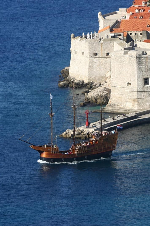 From Split: Dubrovnik Day Trip incl. Stop in Ston - Making the most of two hours in Ston