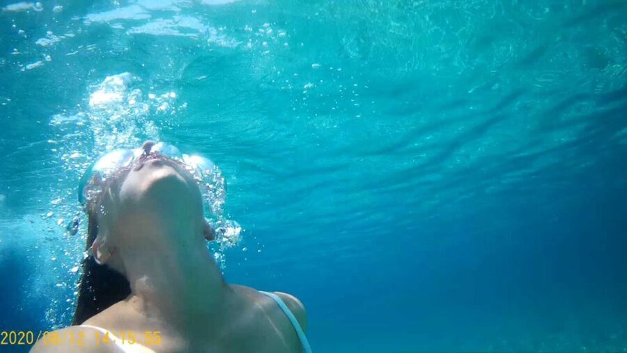 From Split: Luxury Cabin Boat Tour to The Blue Cave and Hvar - Who Will Get the Most From This Trip