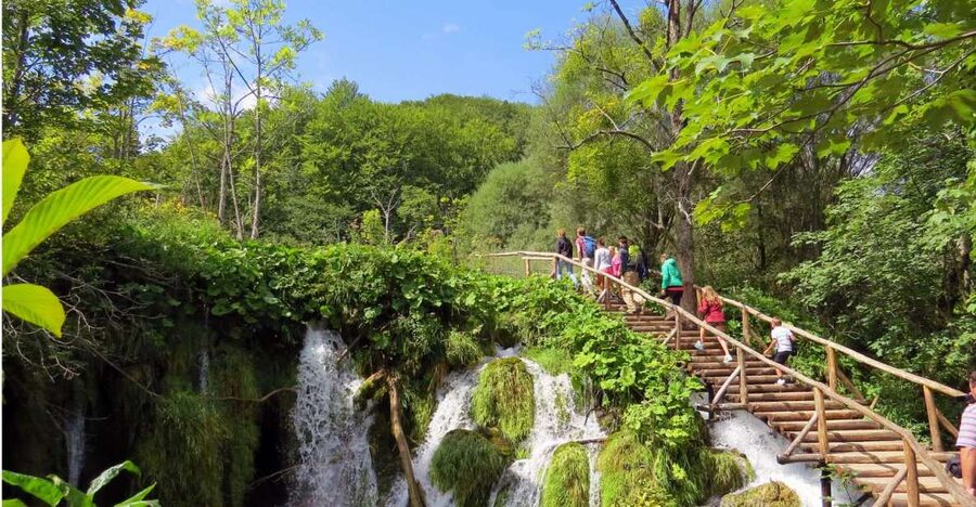 From Split: Plitvice Lakes Full-Day Trip - Why Plitvice works as a day trip from Split