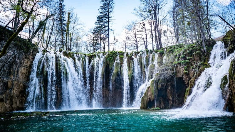 From Split: Plitvice Lakes Guided tour - Why Plitvice deserves a day from Split