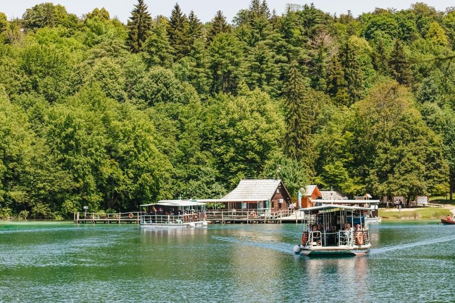 From Split: Plitvice Lakes National Park Guided Tour - Who should book this Plitvice Lakes tour?