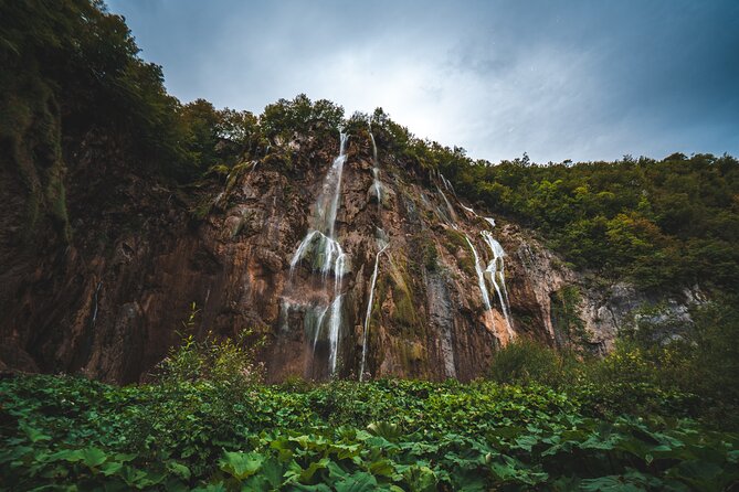 From Split: Plitvice Lakes - Private tour - The panoramic boat ride is a welcome pause