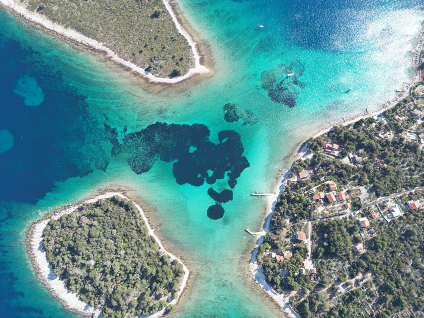 From Split: Trogir & Blue Lagoon Boat Tour with Snorkeling - The skipper can shape the whole day