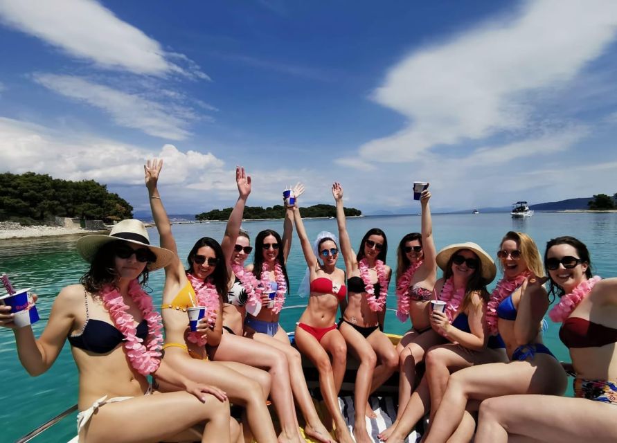 From Trogir: 3 islands half day tour with Blue Lagoon - Morning or afternoon: choose the right five hours