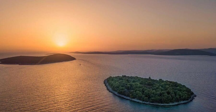 From Trogir: Sunset Private Tour - A 7:00 PM departure from Trogir