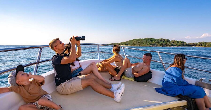 From Vrsar: Lim Bay, Pirate Cave and Rovinj Visit - Why this Vrsar boat trip works well