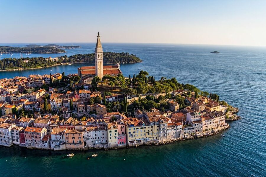 From Vrsar: Lim Bay, Pirate Cave and Rovinj Visit - Drinks, the captain, and the pace of the day
