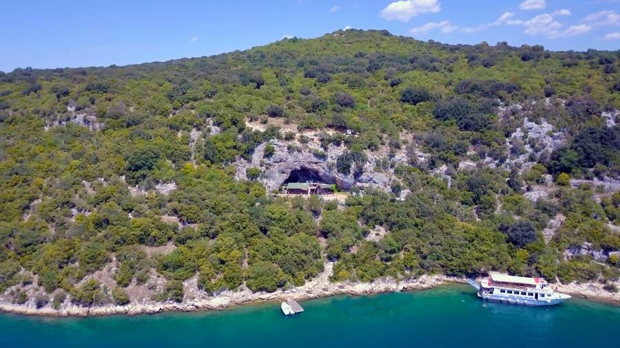 From Vrsar: Lim Bay, Pirate Cave and Rovinj Visit - Who should book this excursion